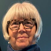 Naomi Schalit